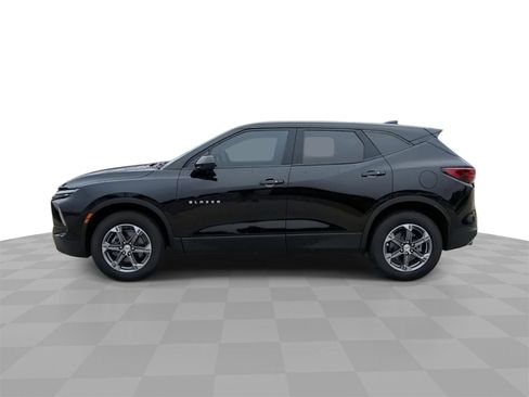 Certified 2023 Chevrolet Blazer LT image 5