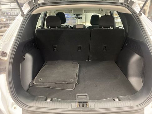 Used 2022 Ford Escape S image 8