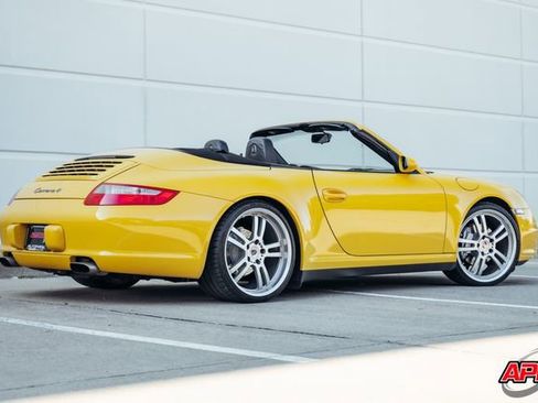 Used 2006 Porsche 911 Carrera 4 image 3