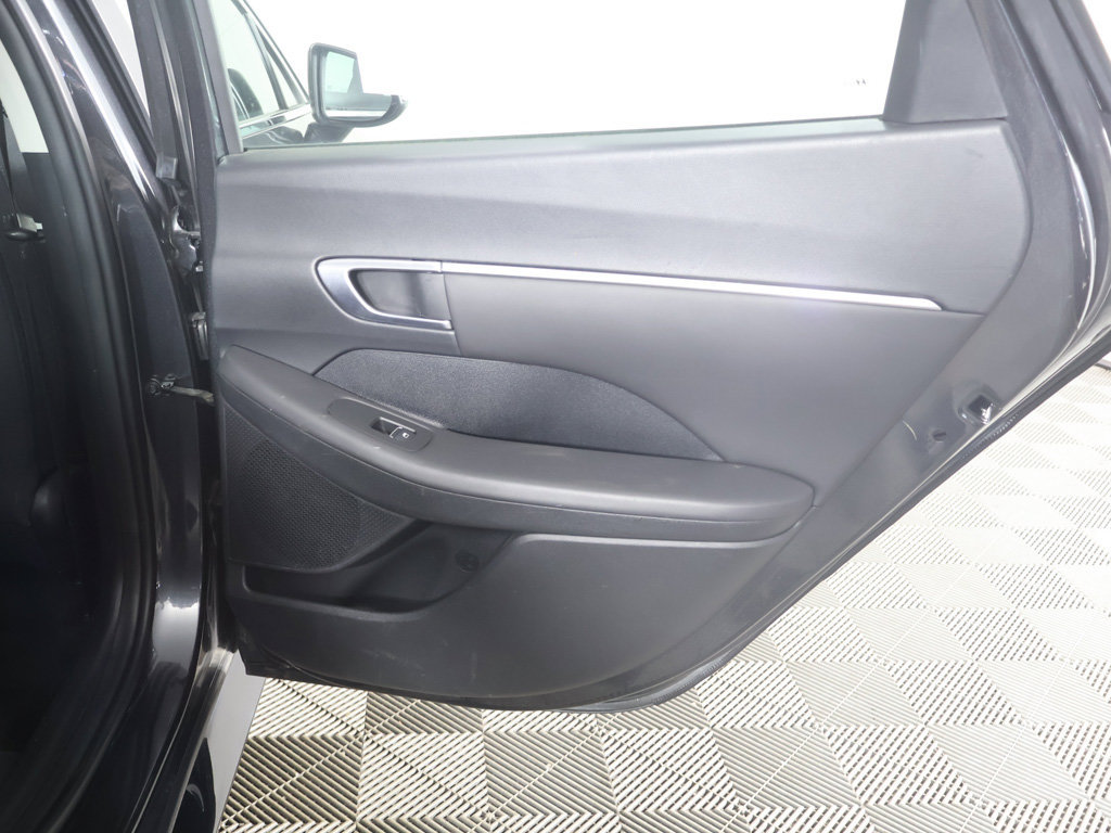 Used 2023 Hyundai Sonata SEL w/ Convenience Package FWD image 28