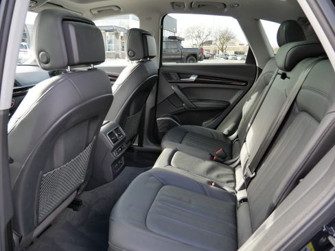 Used 2019 Audi Q5 2.0T Premium Plus image 13