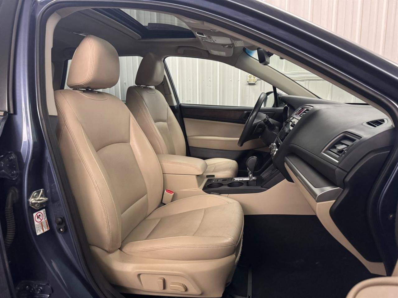 Used 2017 Subaru Outback 2.5i Limited AWD/4WD image 13