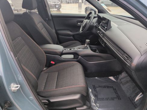 Used 2024 Honda HR-V Sport image 29