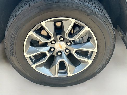 Used 2026 Chevrolet Silverado 1500 LT AWD/4WD image 30