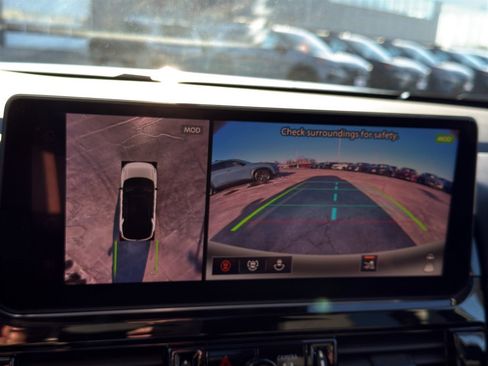 New 2026 Nissan Pathfinder SL image 19