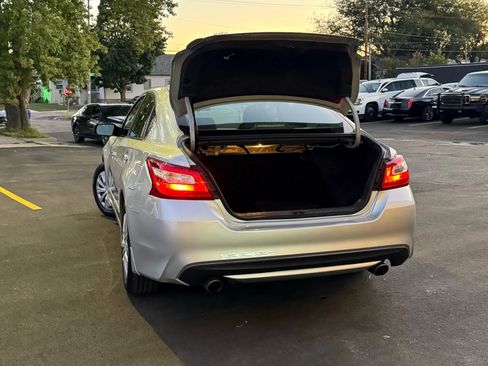 Used 2018 Nissan Altima 2.5 S w/ S Convenience Package image 21