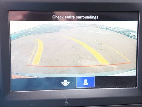 Used 2021 Mercedes-Benz Metris image 31