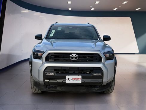 Used 2025 Toyota 4Runner SR5 image 8