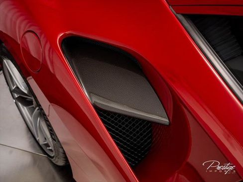 Used 2018 Ferrari 488 GTB RWD image 20
