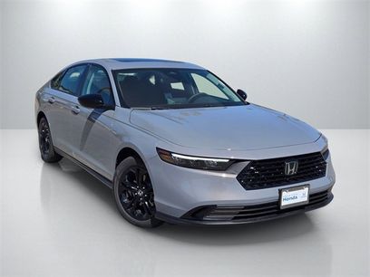 New 2025 Honda Accord SE
