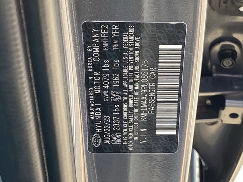 Used 2023 Hyundai Elantra Blue FWD image 34