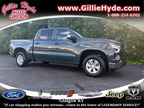 Used 2025 Chevrolet Silverado 1500 LT AWD/4WD image 1