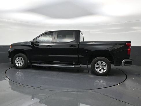 Used 2023 Chevrolet Silverado 1500 LT RWD image 2