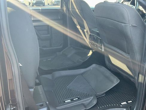 Used 2018 Ford F150 XLT w/ Equipment Group 302A Luxury AWD/4WD image 31