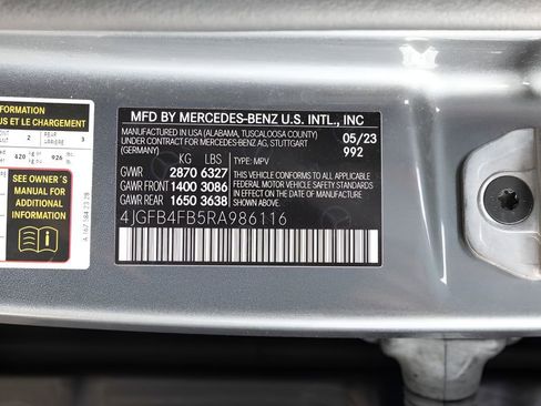 Used 2024 Mercedes-Benz GLE 350 4MATIC image 99