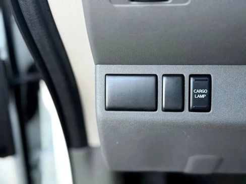 Used 2021 Nissan Frontier S RWD image 23