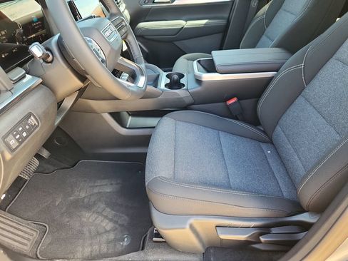 New 2027 GMC Terrain Elevation AWD/4WD image 8