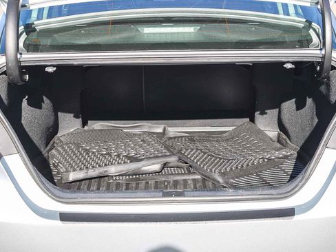 Used 2023 Toyota Camry SE image 26