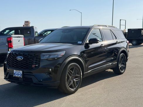 New 2026 Ford Explorer ST w/ Sun And Sound Package AWD/4WD image 3