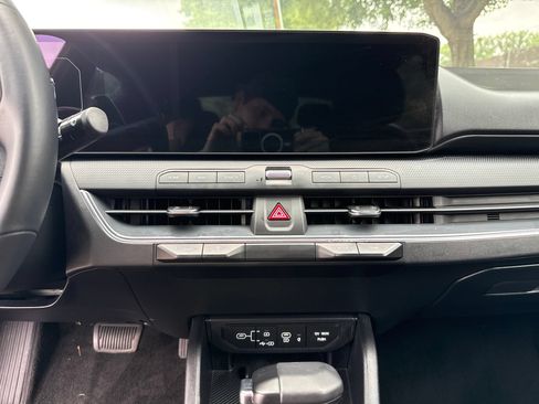 Used 2025 Kia K4 GT-Line FWD image 18