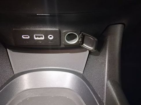 Used 2022 Chevrolet Malibu LS FWD image 29