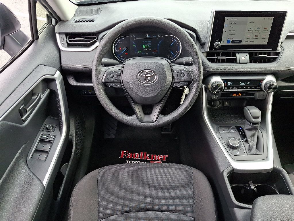 Certified 2025 Toyota RAV4 LE AWD/4WD image 12