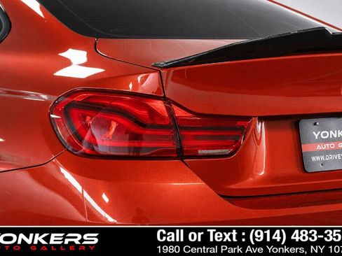 Used 2019 BMW M4 Coupe w/ Competition Package RWD image 39