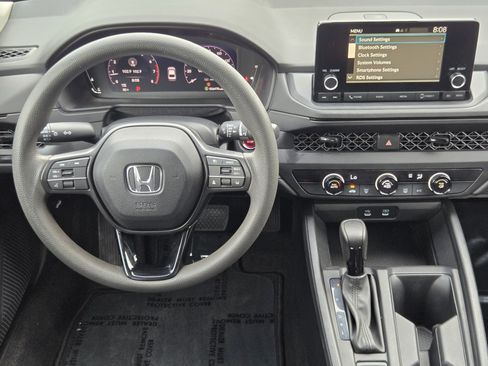 Used 2023 Honda Accord LX image 23
