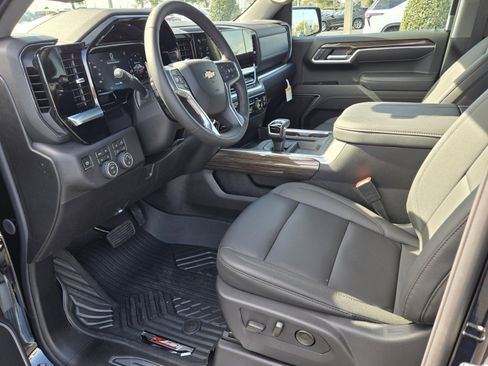 New 2026 Chevrolet Silverado 1500 LT w/ Z71 Off-Road Package image 6