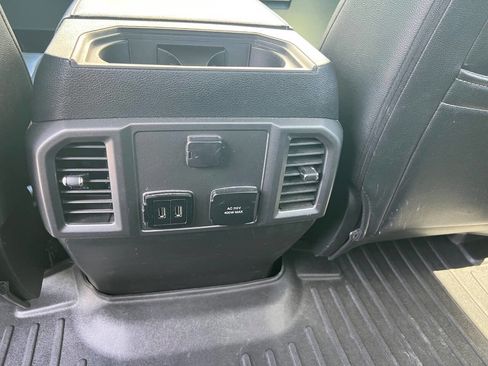 Used 2018 Ford F150 XLT w/ Equipment Group 302A Luxury AWD/4WD image 27