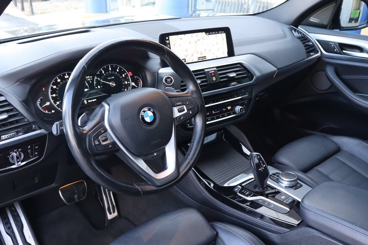 Used 2019 BMW X4 xDrive30i w/ M Sport Package AWD/4WD image 9