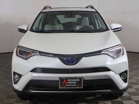 Used 2018 Toyota RAV4 Limited image 12
