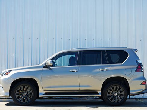 Used 2023 Lexus GX 460 Premium image 9