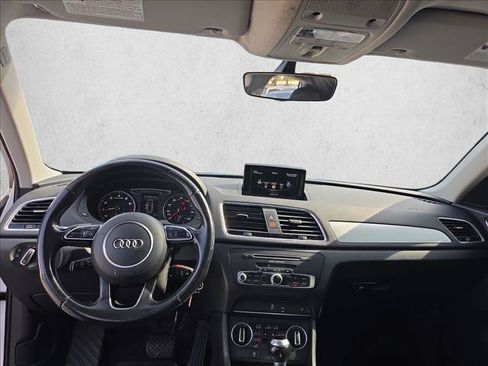 Used 2017 Audi Q3 2.0T Premium FWD image 13
