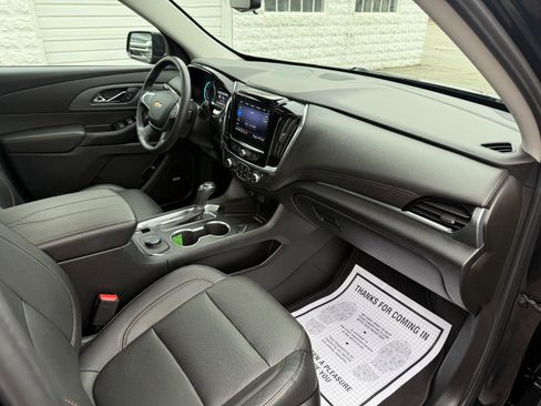Used 2020 Chevrolet Traverse Premier AWD/4WD image 21