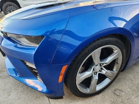 Used 2016 Chevrolet Camaro SS image 7