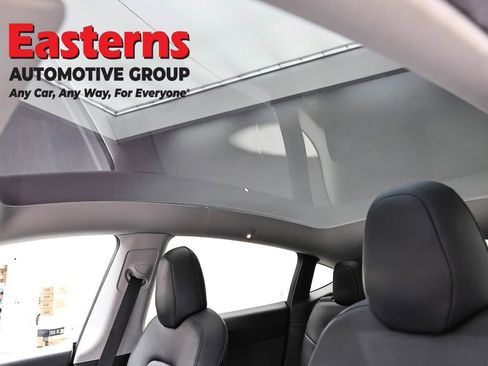 Used 2020 Tesla Model Y Long Range image 28