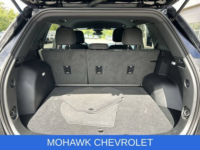 Used 2026 GMC Terrain Elevation AWD/4WD image 27