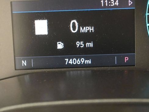 Used 2019 Chevrolet Colorado Z71 RWD image 28