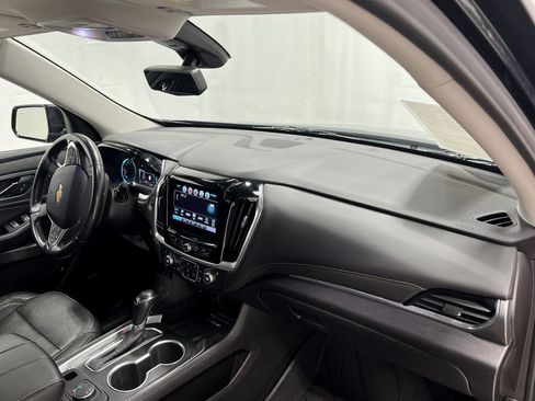 Used 2019 Chevrolet Traverse Premier w/ LPO, 'HIT The Road' Package image 21