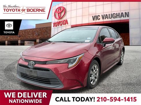 Certified 2023 Toyota Corolla LE image 1