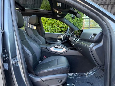 Used 2023 Mercedes-Benz GLE 350 w/ AMG Line Exterior image 34