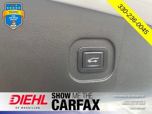 Used 2017 GMC Terrain SLT w/ Open Road Package AWD/4WD image 14