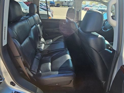 Used 2014 Lexus LX 570 4WD image 21