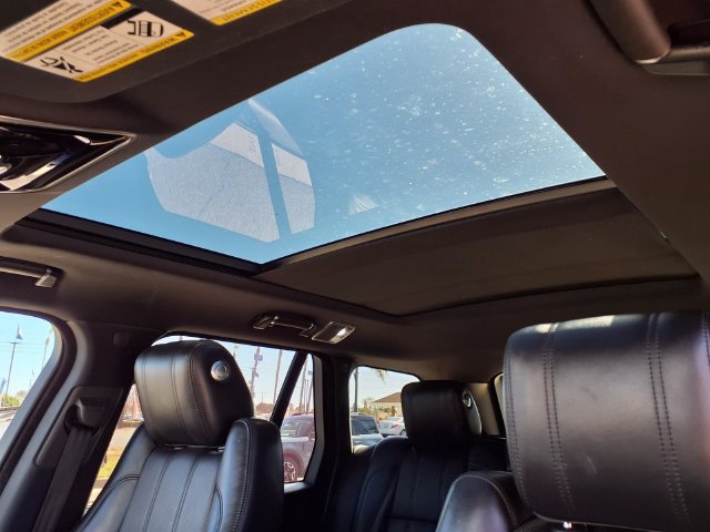 Used 2016 Land Rover Range Rover HSE AWD/4WD image 24