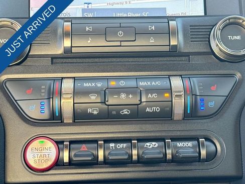 Used 2022 Ford Mustang Shelby GT500 w/ Technology Package image 19