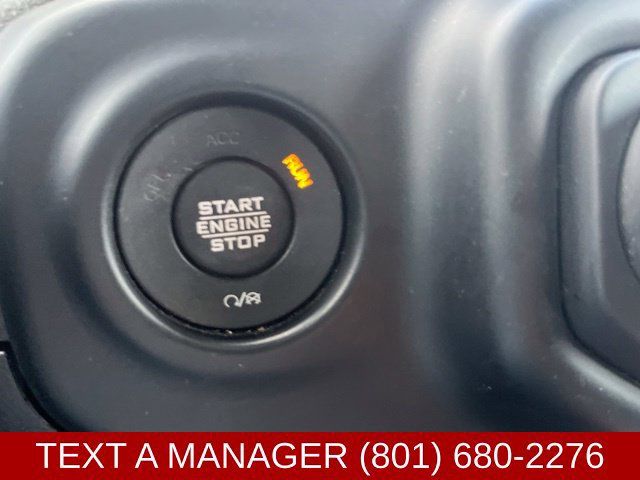 Used 2020 Jeep Wrangler Sport AWD/4WD image 24