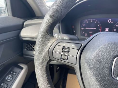 Used 2023 Honda Accord EX image 20