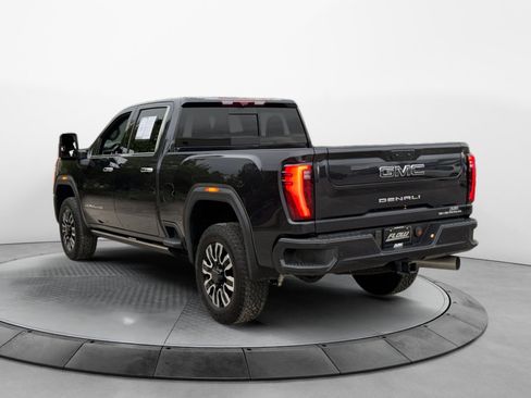 Certified 2025 GMC Sierra 2500 Denali Ultimate AWD/4WD image 5
