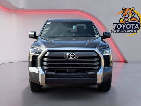 Used 2026 Toyota Tundra Limited AWD/4WD image 2